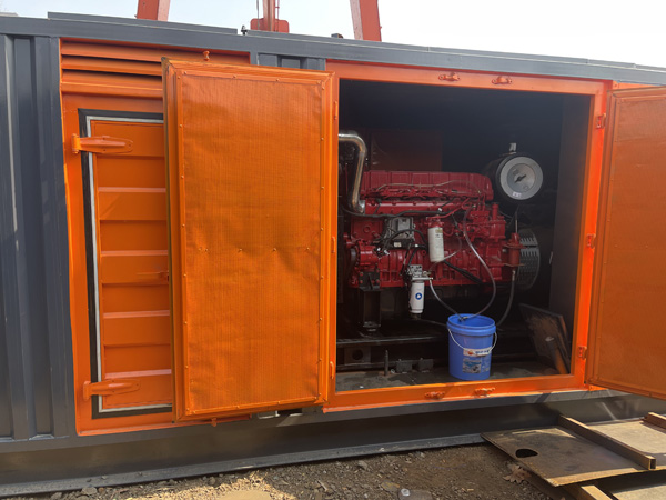上思哪些因素会影响 200KW 柴油发电机的燃油消耗率？